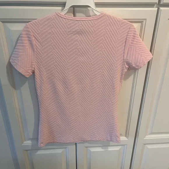 J. McLaughlin Light Pink Chevron Short Sleeve Tee - Picture 2 of 5